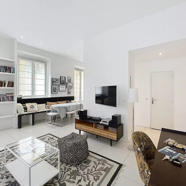 Cannes : très bel appartement au calme en centre ville