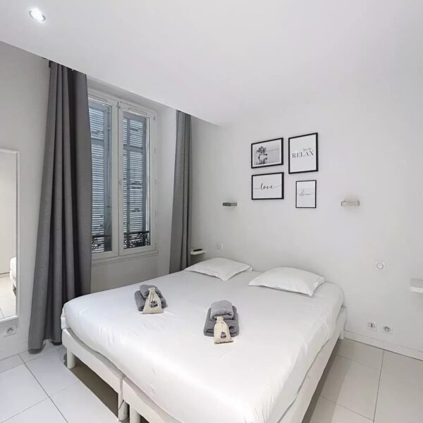 Cannes : très bel appartement au calme en centre ville