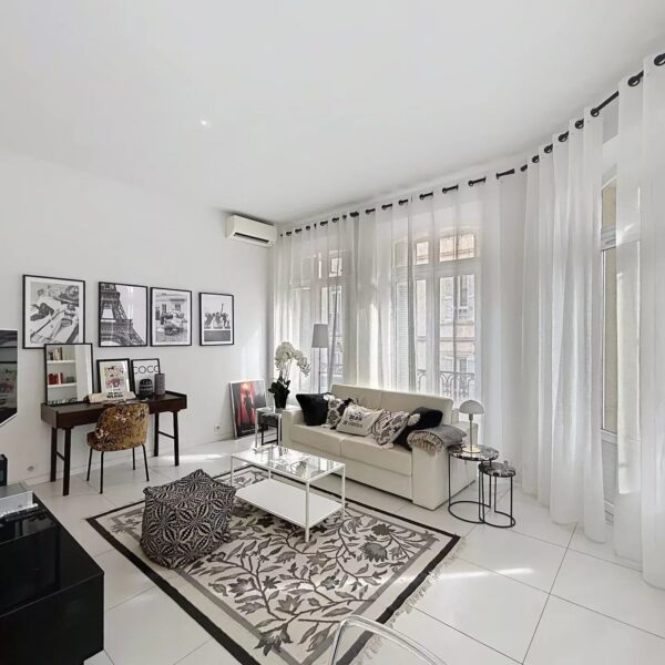 Cannes : très bel appartement au calme en centre ville