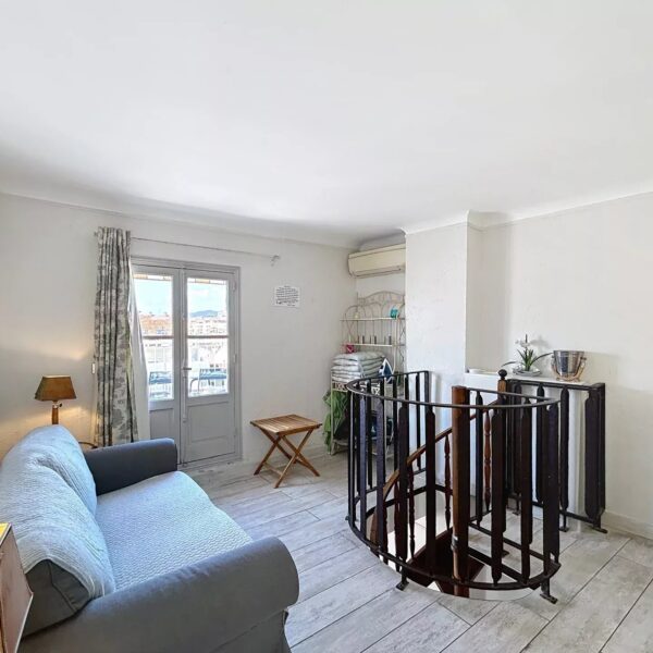 Cannes : Appartement 1mn du Palais : 3 chambres avec terrasse