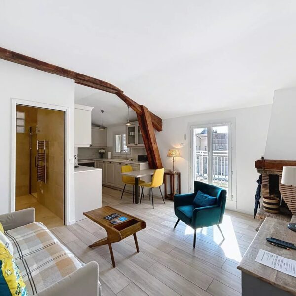 Cannes: Apartment 1 minute from the Palais: 2 bedrooms with terrace