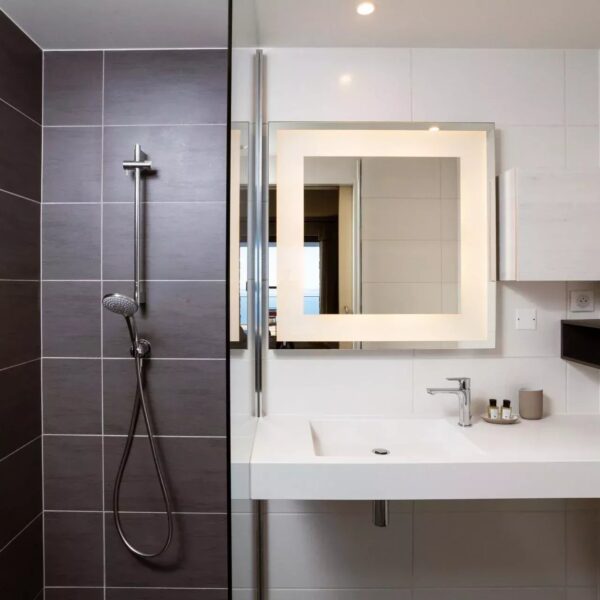 Théoule sur mer: Luxurious 7-bedroom villa – sea view