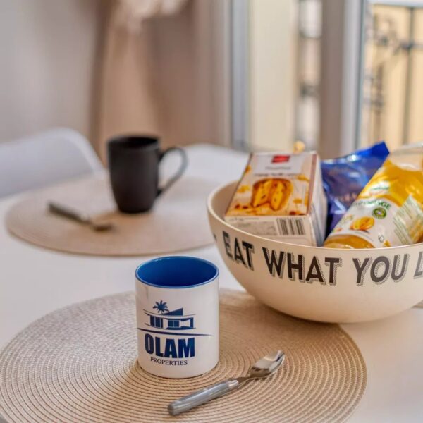 Appartement Cannes Croisette : 3 Pièces ensoleillé, rénové avec goût, très belles prestations, plages à 2 mns