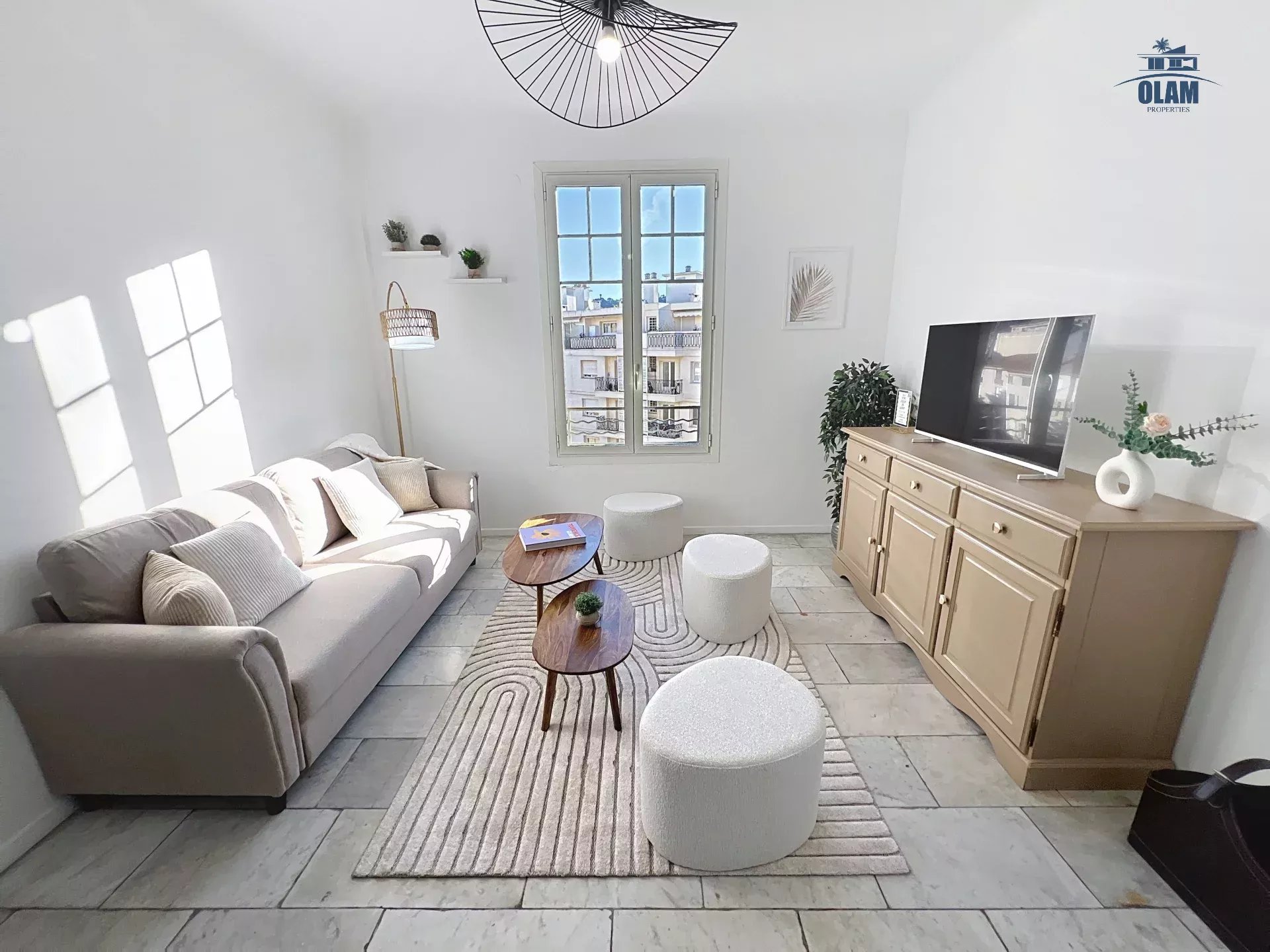 Apartment Cannes – Near city center, superb 3 bedrooms, 3 bathrooms, air conditioning, elevator