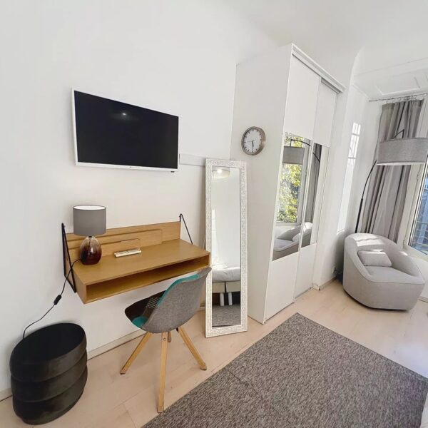 Apartment Cannes – Near city center, superb 3 bedrooms, 3 bathrooms, air conditioning, elevator