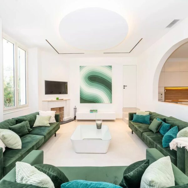 Cannes maison de ville piscine 4 chambre studio indépendant piscine sauna salle de jeux solarium