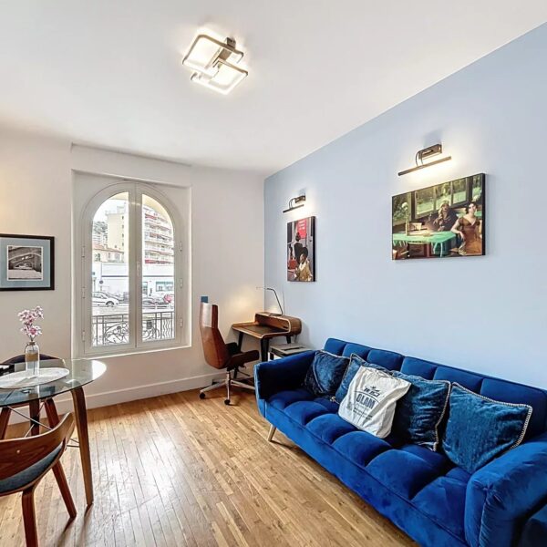 Cannes : 50 nuances de bleu – Appartement Moderne 2 pièces en centre ville