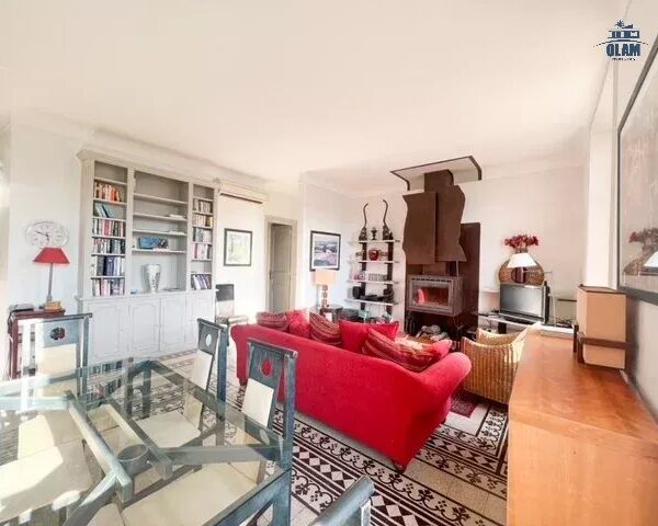 Cannes :Duplex d’Exception – 5 Chambres – 2 Terrasses – À 1 Minute du Palais des Festivals – Cannes Hyper-Centre