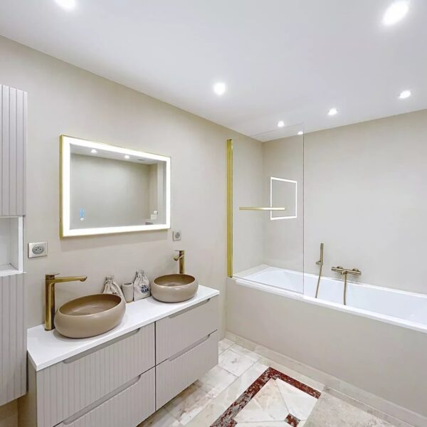 Cannes Excellence – Gorgeous 3BR / 2 bath with terrace, heart of town