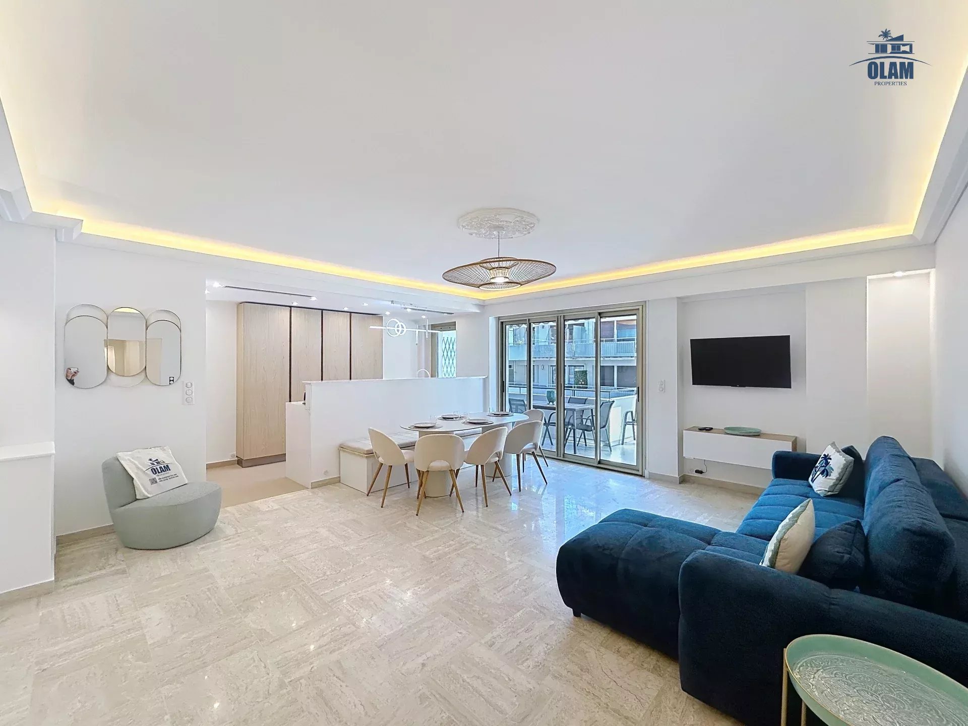 Cannes Excellence – Gorgeous 3BR / 2 bath with terrace, heart of town