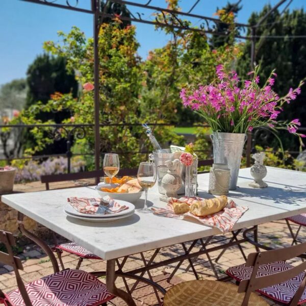 Bastide Le Cannet : 380 M2, swimming pools, terrain 2885 M2