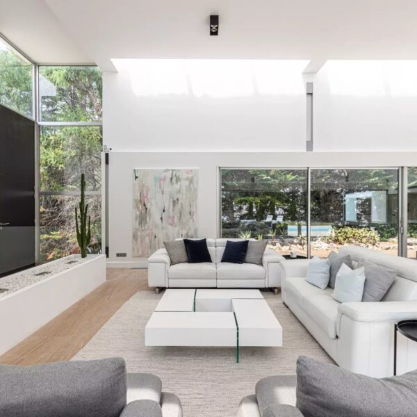 Villa contemporaine d’architecte – Entre Biot et Valbonne