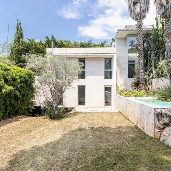 Villa contemporaine d’architecte – Entre Biot et Valbonne