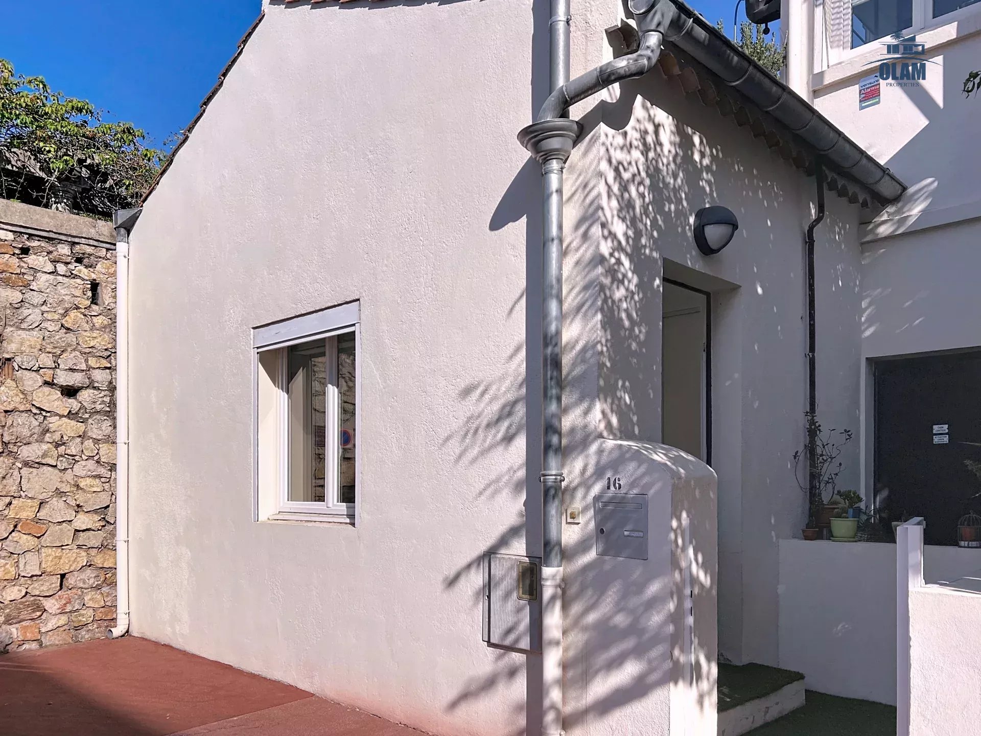 La petite maison blanche au Suquet – Appartement 2 chambres + mezzanine