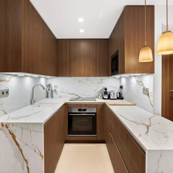 Gray d’Albion – Co Exclusive – Splendid 2BDR apartment with terrace and side sea view