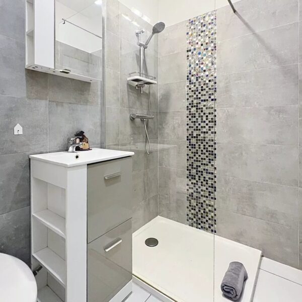 La petite maison blanche au Suquet – Appartement 2 chambres + mezzanine