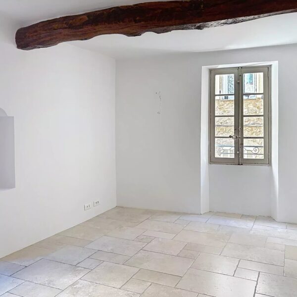 Maison de charme, Le Cannet Historique: 3 pièces+ espace polyvalent