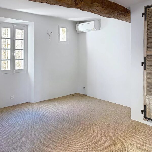 Maison de charme, Le Cannet Historique: 3 pièces+ espace polyvalent