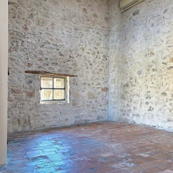 Charming house, Le Cannet Historique: 3 rooms + multipurpose space