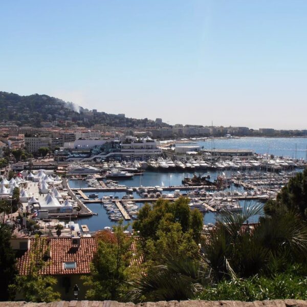 Trade funds Showroom / Shop, accessories and decoration, Cannes downtown