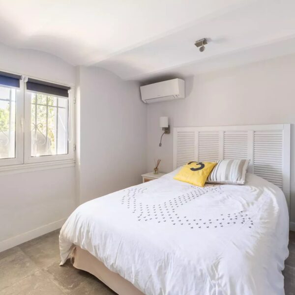 Villa de prestige Cannes – 4P expo Sud, piscine, jardin & vue mer