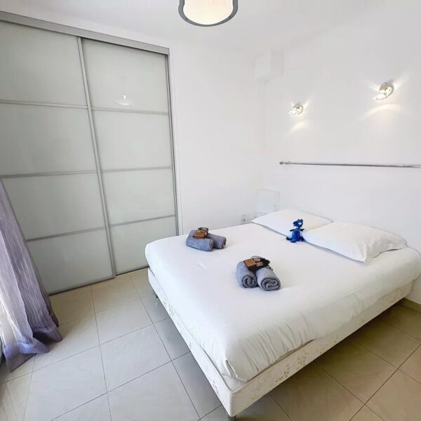 Cannes city center – 2BDR flat with terraces near Croisette & Palais des Festivals