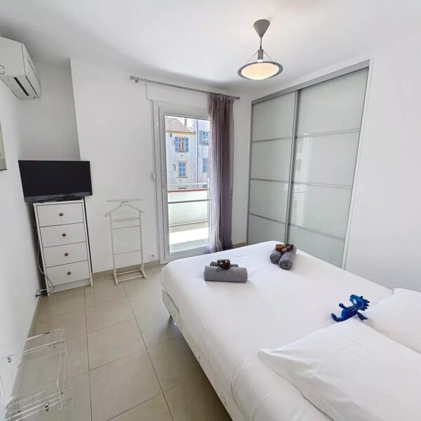Cannes city center – 2BDR flat with terraces near Croisette & Palais des Festivals